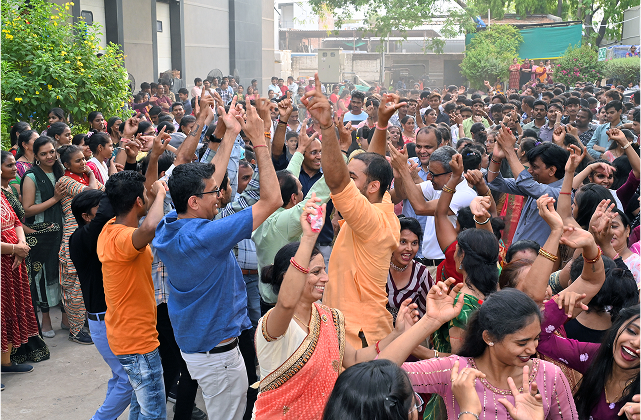 Anand Utsav